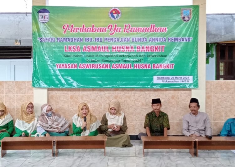 Ibu-Ibu Pengajian Annida Adakan Safari Ramadhan di LKSA An-Naba Rembang