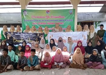 Ibu-Ibu Pengajian Annida Adakan Safari Ramadhan di LKSA An-Naba Rembang