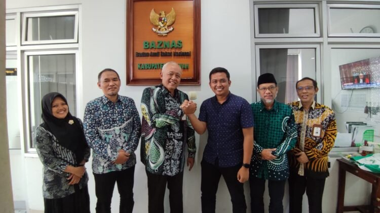 HIPMI Peduli BPC Sleman dan BAZNAS Sleman menjalin kerjasama strategis untuk mewujudkan visi Indonesia Emas 2045 di Kabupaten Sleman.