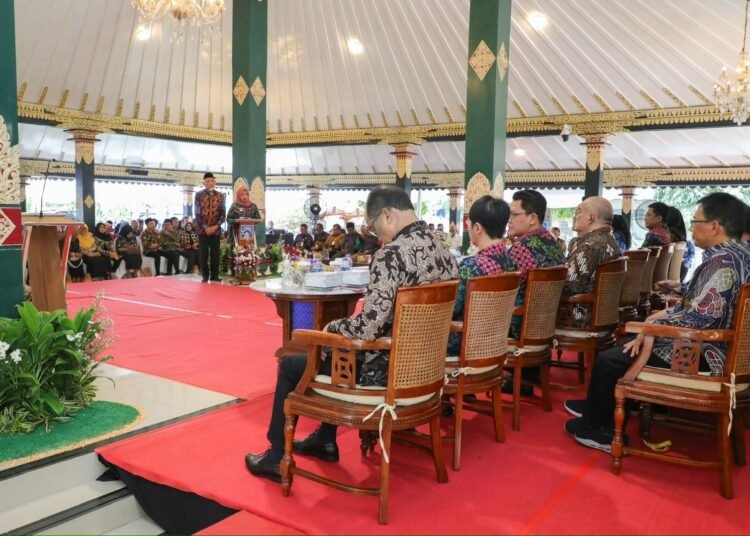 Gubernur DIY Hadiri Syawalan di Sleman, Dorong Pengurangan Kemiskinan Melalui Komitmen Daerah