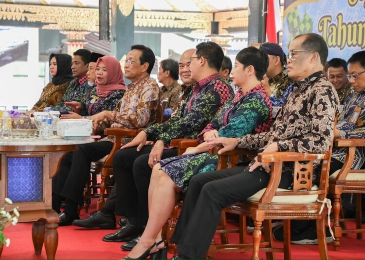 Gubernur DIY Hadiri Syawalan di Sleman, Dorong Pengurangan Kemiskinan Melalui Komitmen Daerah