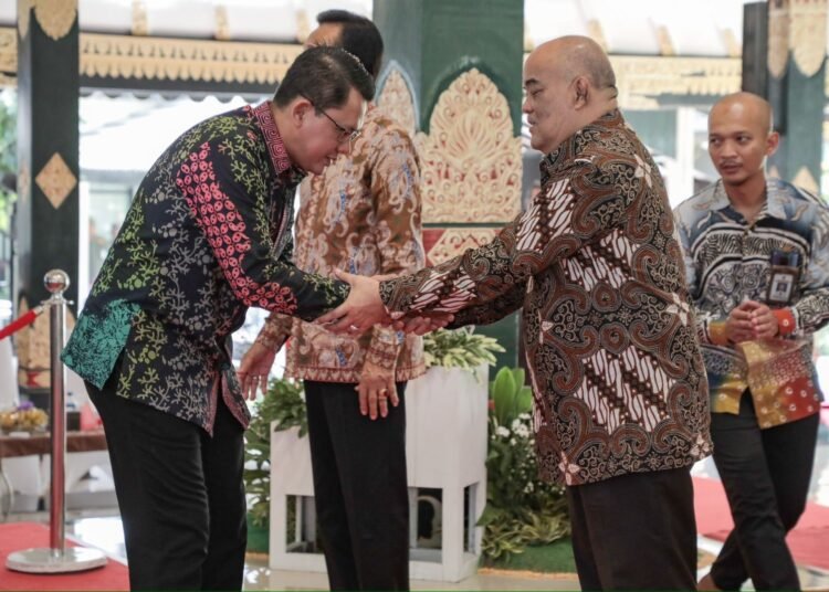 Gubernur DIY Hadiri Syawalan di Sleman, Dorong Pengurangan Kemiskinan Melalui Komitmen Daerah