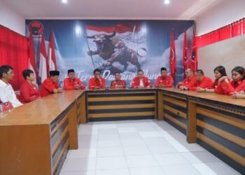 Kembalikan Formulir Pendaftaran, Wakil Bupati Sleman Danang Maharsa Siap Mencalonkan Diri Menjadi Bupati Sleman.