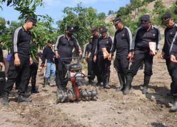 Polres Kudus Gaungkan Ketahanan Pangan Nasional, Luncurkan Penanaman Jagung di KHDPK Dukuh Kaliwuluh untuk Dukung Asta Cita Presiden Prabowo
