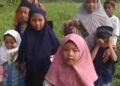 Santri Cahaya Semesta Salam Belajar Nabung Pisang: Bekal Masa Depan dari Kebun
