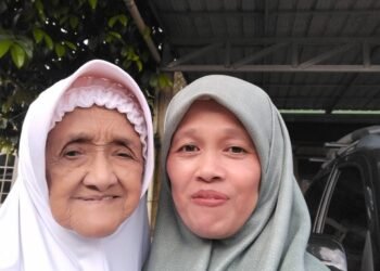 Bu Nyai Hajah Salamah, Uswatun Hasanah yang Bersinar di Usia Senja