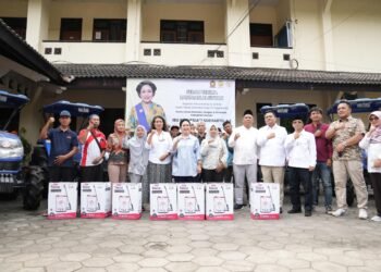 Kabupaten Sleman Terima Bantuan Alat Pertanian Dari Komisi IV DPR RI