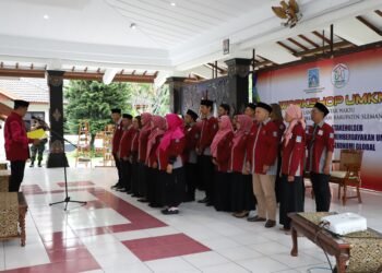 Perkuat Pemasaran Produk Lokal, Wabup Danang Lantik Pengurus Forkom UMKM Sleman