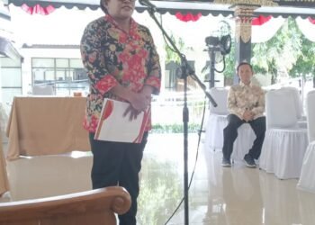 Aniksa Yubelina Miokbun, S.H., Gubernur Papua Barat Terima Penghargaan BKNI Award 2025 sebagai Inspirator Ketahanan Pangan dan Pendidikan di Papua Barat
