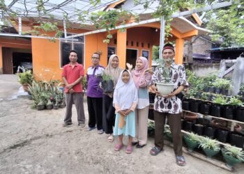 Kunjungan Inspiratif Santri Yatim An NABA ke Kelompok Tani Wanita “Jukung Organik