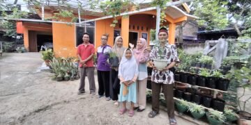 Kunjungan Inspiratif Santri Yatim An NABA ke Kelompok Tani Wanita “Jukung Organik