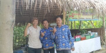 Lurah Wergu Kulon Supel dan Merakyat, Guyub Bersama Pengelola BG Farm kios makmur