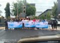 Double Momentum! Rayakan HPN dan HUT ke-8 IWOI, Ratusan Nasi Bungkus Dibagikan di Jalan Pahlawan Semarang