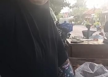 Silaturahim Ramadhan, Tempe Daun Jati dari Perempuan Tangguh yang Gemar Bersedekah