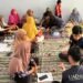 Edukasi Pemanfaatan Minyak Jelantah Menjadi Lilin Aromaterapi di Dusun Pasir Mendit