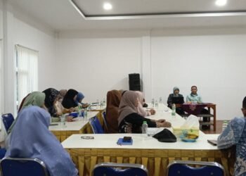 Sosialisasi Kesehatan dan Pemeriksaan Gratis, Warga Antusias Ikuti Kegiatan