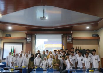 PKM Dosen UAD Tingkatkan Budaya Ilmu melalui Pelatihan Literasi di SMA Muhammadiyah 7 Yogyakarta