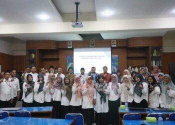 Pelatihan Public Speaking, Guru SMP Muhammadiyah 1 Yogyakarta Siap Go Public