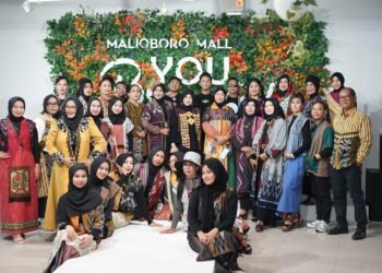 MERIAH DAN MENGINSPIRASI..! FASHION SHOW “GOOD FRIENDS” DI MALL MALIOBORO YOGYAKARTA JADI AJANG BANGUN PERCAYA DIRI DAN PERSAHABATAN